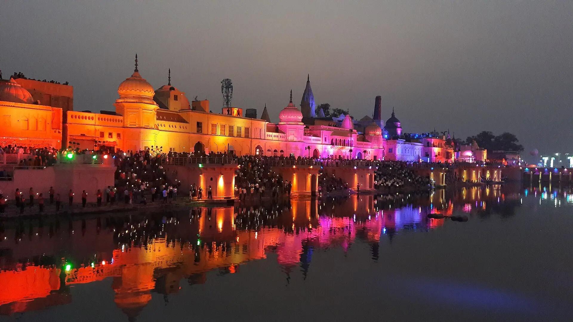 राम भक्तों को घर बैठे अयोध्या में दीप जलाने का अवसर, श्री मंदिर ऐप से अनोखी पहल
